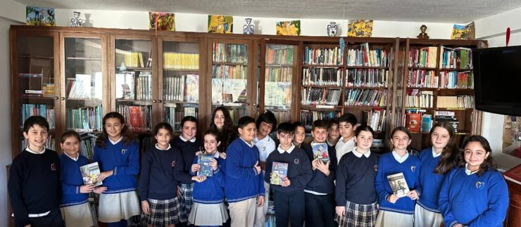 6º EP leyendo libros en Inglés